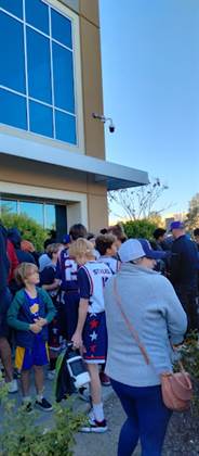 single listing image