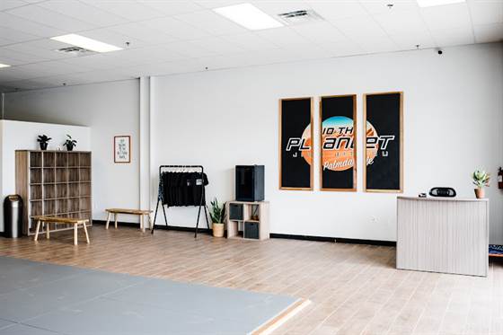 single listing image