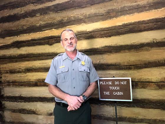 single listing image