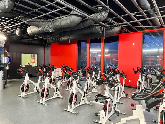 Crunch Fitness - Santa Clarita