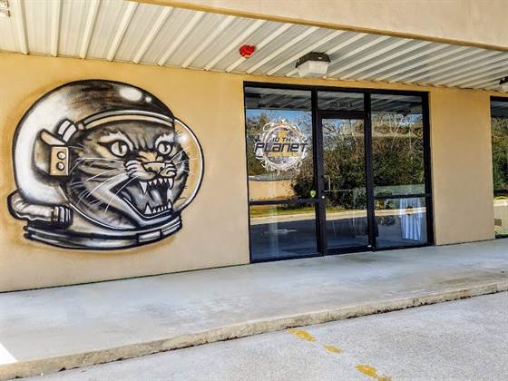 single listing image