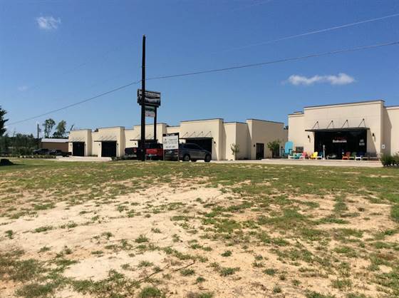 single listing image