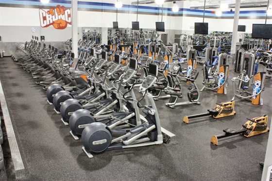 Crunch Fitness - Amherst