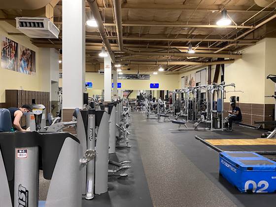 single listing image