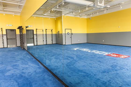 single listing image