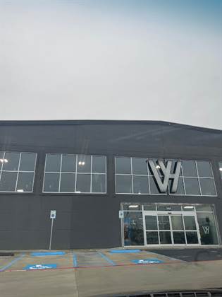 single listing image