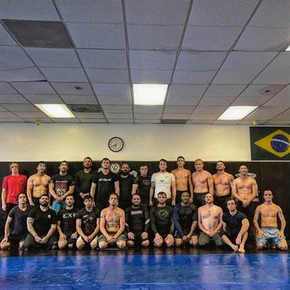 single listing image