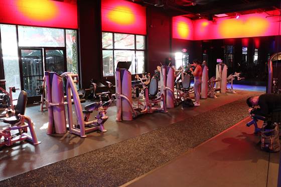 single listing image