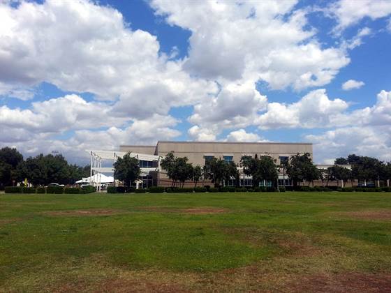 single listing image