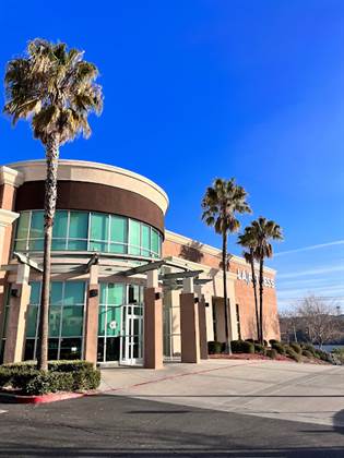 single listing image