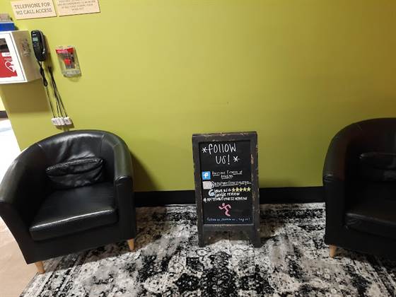 single listing image