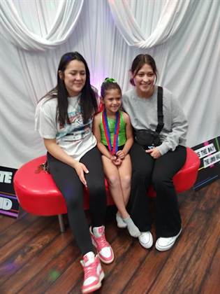 single listing image