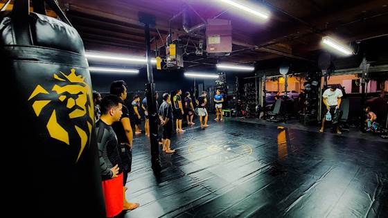 single listing image