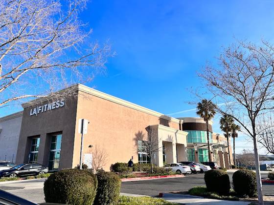 single listing image