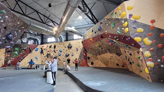 Contact Climbing Gym