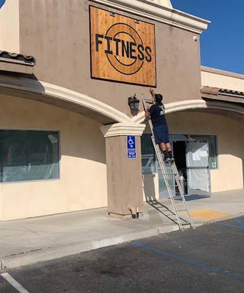 single listing image