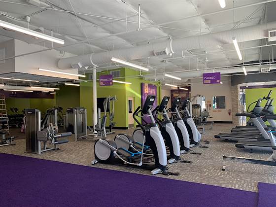 single listing image