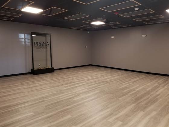 single listing image