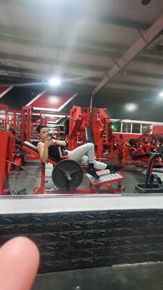 single listing image